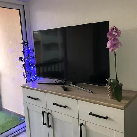 Apartment Cap