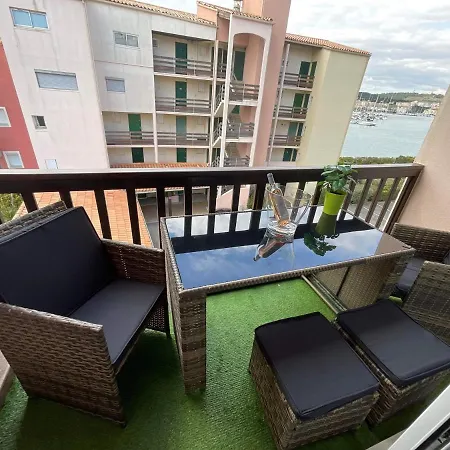 Cap Apartment *